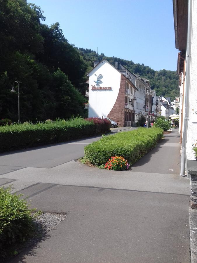 Gaestehaus Viktoria Bad Bertrich Exterior foto